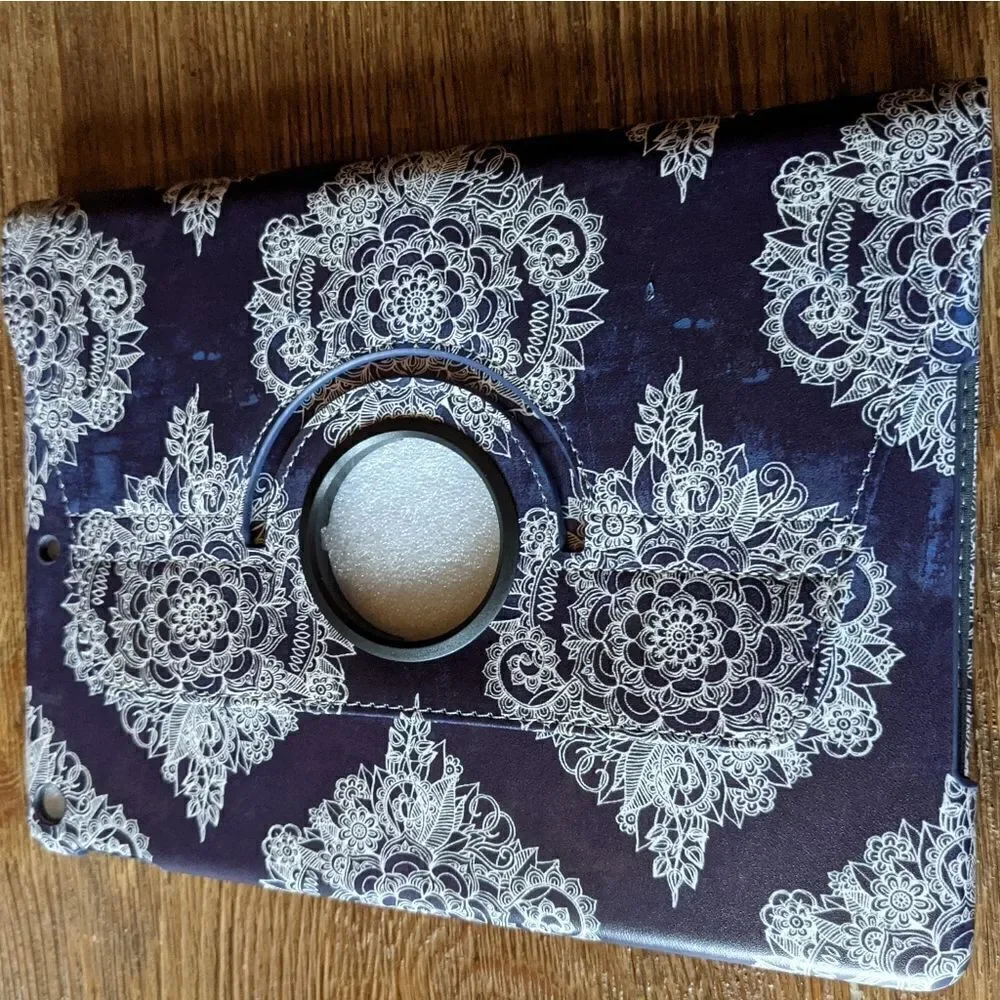 LNWOT Fintie Fire HD 10 Rotating Case
